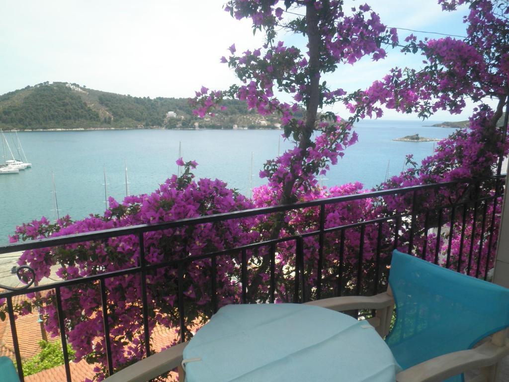 Hotel Babis Città di Skiathos Esterno foto
